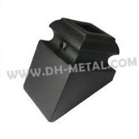 China Black Aluninium Angle Shoe for 12mm Metal Baluster